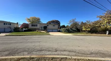 1425 Cecily Drive, Hempstead, NY, 4 Bedrooms Bedrooms, 8 Rooms Rooms,2 BathroomsBathrooms,Residential,For Sale,Cecily,L3589743