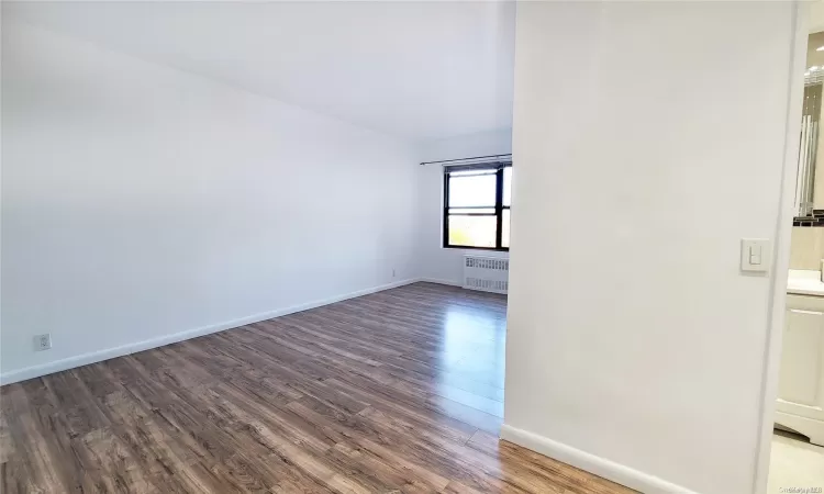 64-34 102St, New York, NY, 2 Rooms Rooms,1 BathroomBathrooms,Residential,For Sale,102St,L3589965