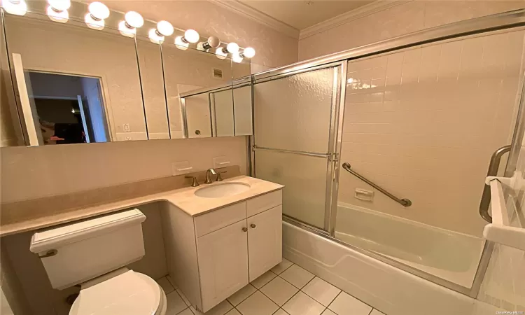 27110 Grand Cental Parkway, New York, NY, 2 Bedrooms Bedrooms, 7 Rooms Rooms,2 BathroomsBathrooms,Residential,For Sale,Grand Cental,L3589946