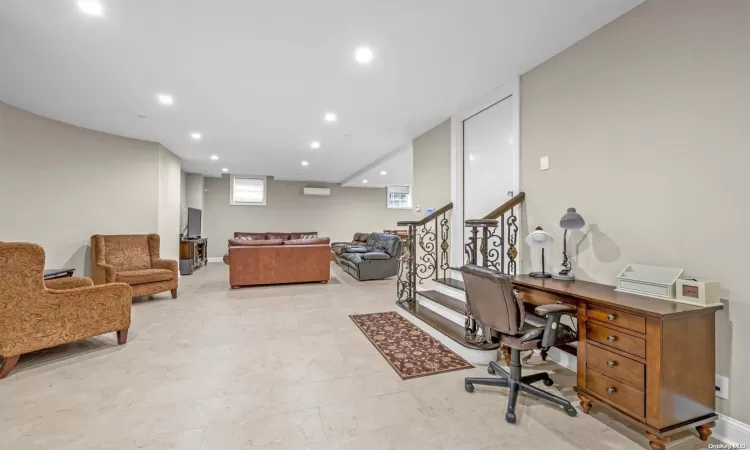 160-25 10th Avenue, New York, NY, 5 Bedrooms Bedrooms, 10 Rooms Rooms,6 BathroomsBathrooms,Residential,For Sale,10th,L3590001