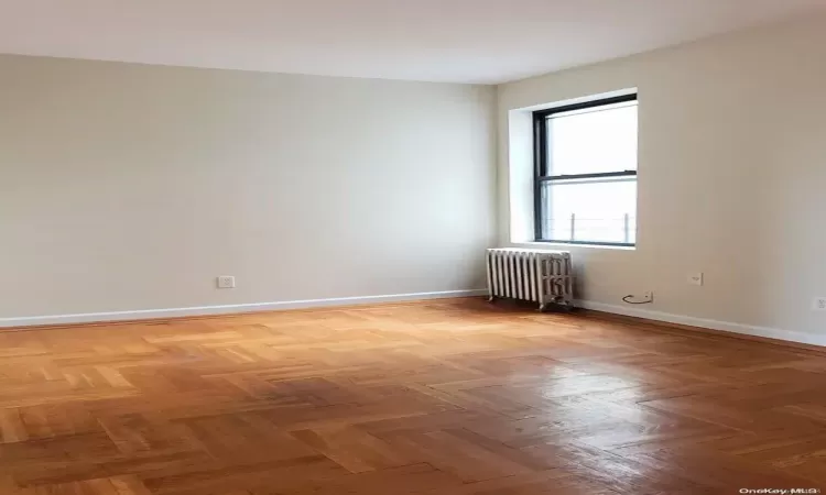 34-35 30th Street, New York, NY, 8 Bedrooms Bedrooms, 20 Rooms Rooms,6 BathroomsBathrooms,Commercial Sale,For Sale,30th,L3590466