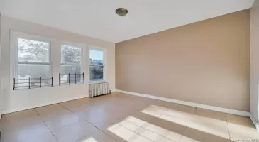 1439 Flatbush Avenue, New York, NY, 4 Rooms Rooms,1 BathroomBathrooms,Residential Lease,For Rent,Flatbush,L3590561