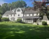 88 Jennings Road, Huntington, NY, 5 Bedrooms Bedrooms, 13 Rooms Rooms,4 BathroomsBathrooms,Residential,For Sale,Jennings,L3590726