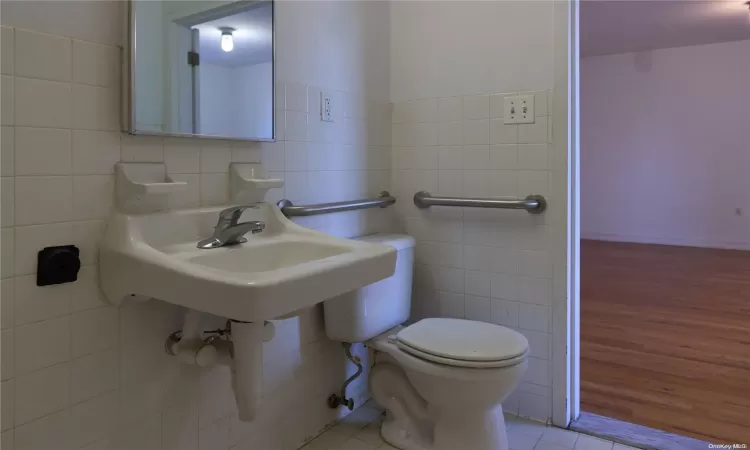 157 Broome Street, New York, NY, 2 Rooms Rooms,1 BathroomBathrooms,Residential,For Sale,Broome,L3590788