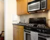 98-120 Queens Boulevard, New York, NY, 3 Bedrooms Bedrooms, 11 Rooms Rooms,3 BathroomsBathrooms,Residential,For Sale,Queens,L3590803