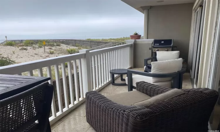 1051 Oceanfront Street, Long Beach, NY, 3 Bedrooms Bedrooms, 6 Rooms Rooms,2 BathroomsBathrooms,Residential Lease,For Rent,Oceanfront,L3592819