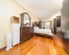 64-34 Grand Central Parkway, New York, NY, 2 Bedrooms Bedrooms, 5 Rooms Rooms,2 BathroomsBathrooms,Residential,For Sale,Grand Central,L3593262