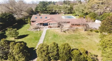 1 Rolling Drive, Old Westbury, NY, 4 Bedrooms Bedrooms, 12 Rooms Rooms,5 BathroomsBathrooms,Residential,For Sale,Rolling,L3593504