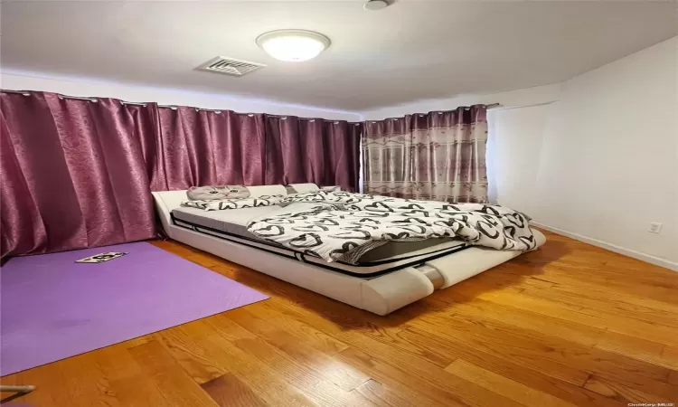 140-75 Ash Avenue, New York, NY, 2 Bedrooms Bedrooms, 6 Rooms Rooms,2 BathroomsBathrooms,Residential,For Sale,Ash,L3593519