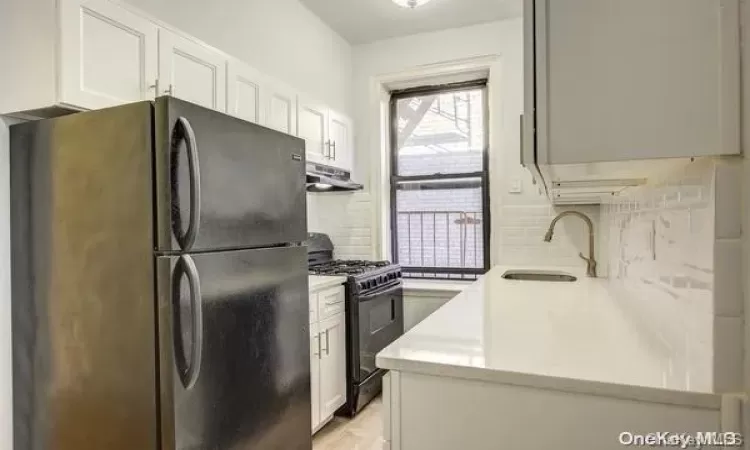 115-25 84 Avenue, New York, NY, 2 Rooms Rooms,1 BathroomBathrooms,Residential,For Sale,84,L3593591