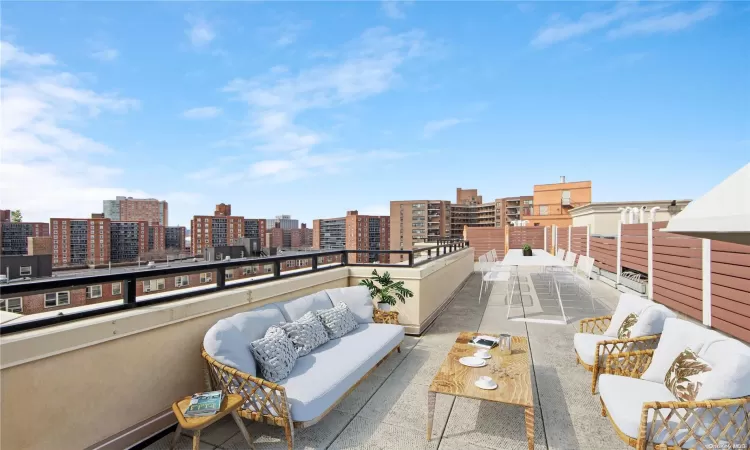 63-36 99th Street, New York, NY, 2 Bedrooms Bedrooms, 4 Rooms Rooms,2 BathroomsBathrooms,Residential,For Sale,99th,L3593819