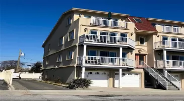 333 Broadway, Long Beach, NY, 3 Bedrooms Bedrooms, 4 Rooms Rooms,2 BathroomsBathrooms,Residential Lease,For Rent,Broadway,L3593774