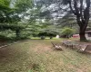 View of yard featuring an outbuilding