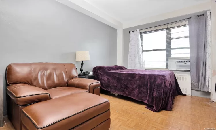 99-40 63rd Road, New York, NY, 3 Bedrooms Bedrooms, 5 Rooms Rooms,1 BathroomBathrooms,Residential,For Sale,63rd,L3557022