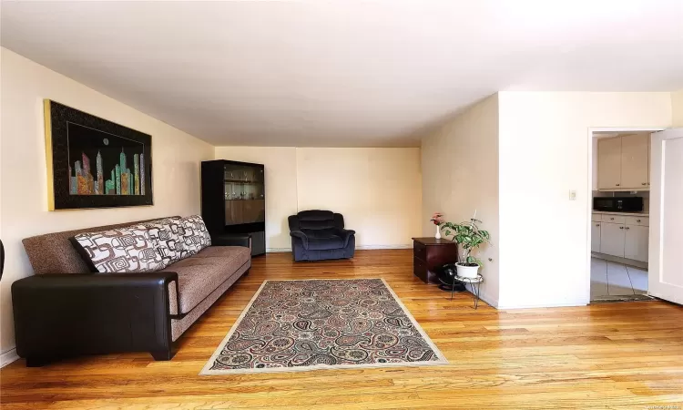 105-21 66th Avenue, New York, NY, 1 Bedroom Bedrooms, 3 Rooms Rooms,1 BathroomBathrooms,Residential,For Sale,66th,L3558744