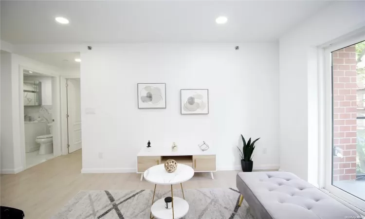 134-50 Blossom Ave, New York, NY, 1 Bedroom Bedrooms, 4 Rooms Rooms,1 BathroomBathrooms,Residential,For Sale,Blossom Ave,L3561397