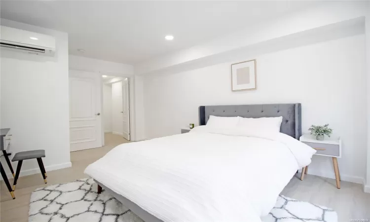 134-50 Blossom Ave, New York, NY, 1 Bedroom Bedrooms, 4 Rooms Rooms,1 BathroomBathrooms,Residential,For Sale,Blossom Ave,L3561409