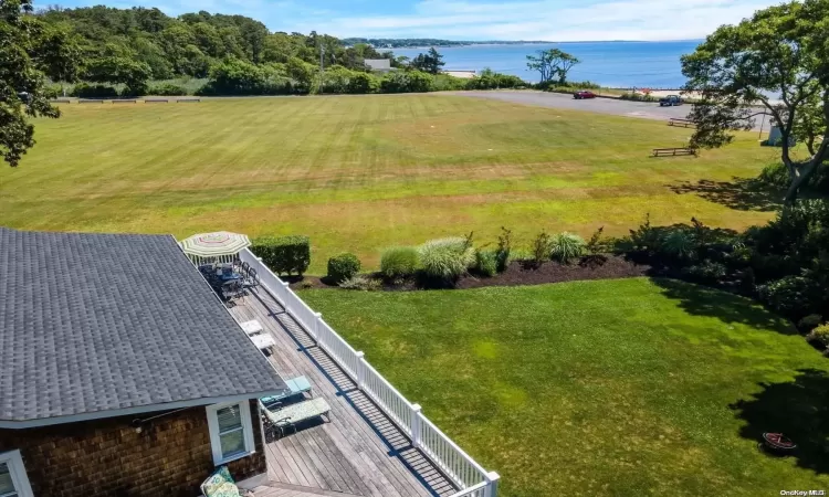 9160 Peconic Bay Boulevard, Southold, NY, 3 Bedrooms Bedrooms, 10 Rooms Rooms,2 BathroomsBathrooms,Residential,For Sale,Peconic Bay,L3562220