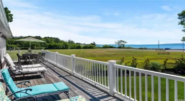 9160 Peconic Bay Boulevard, Southold, NY, 3 Bedrooms Bedrooms, 10 Rooms Rooms,2 BathroomsBathrooms,Residential,For Sale,Peconic Bay,L3562220