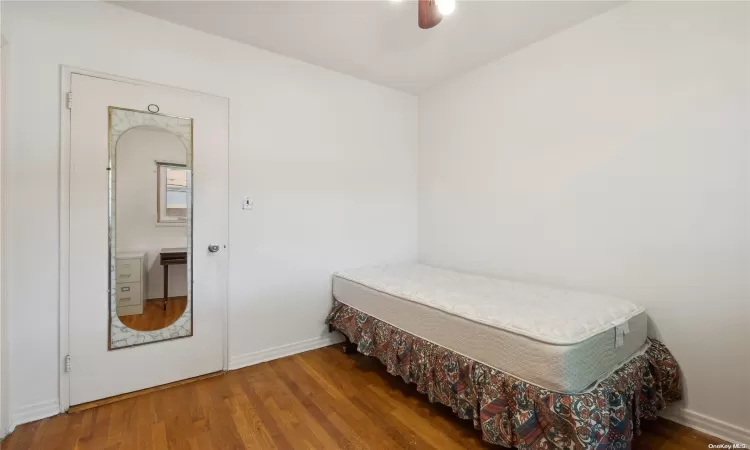 69-44 172nd Street, New York, NY, 3 Bedrooms Bedrooms, 5 Rooms Rooms,2 BathroomsBathrooms,Residential,For Sale,172nd,L3563356