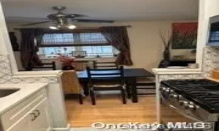 420 Maryland Avenue, New York, NY, 1 Bedroom Bedrooms, 3 Rooms Rooms,1 BathroomBathrooms,Residential,For Sale,Maryland,L3564596