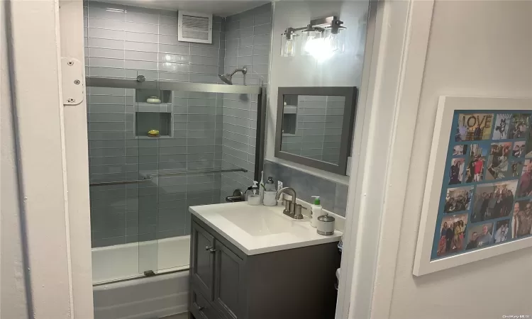 855 Broadway, Long Beach, NY, 1 Bedroom Bedrooms, 3 Rooms Rooms,1 BathroomBathrooms,Residential,For Sale,Broadway,L3575956