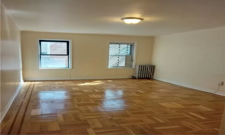 1922 Mcgraw Avenue, New York, NY, 1 Bedroom Bedrooms, 3 Rooms Rooms,1 BathroomBathrooms,Residential,For Sale,Mcgraw,H6326287