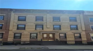 17-16 Madison Street, New York, NY, 18 Bedrooms Bedrooms, 30 Rooms Rooms,1 BathroomBathrooms,Commercial Sale,For Sale,Madison,L3577799