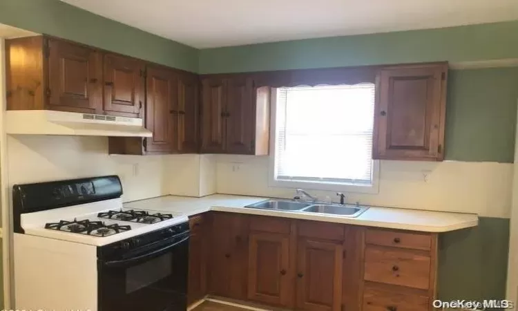 3059 Us 4, Out Of Area, NY, 3 Bedrooms Bedrooms, 10 Rooms Rooms,2 BathroomsBathrooms,Residential Income,For Sale,Us 4,L3579108