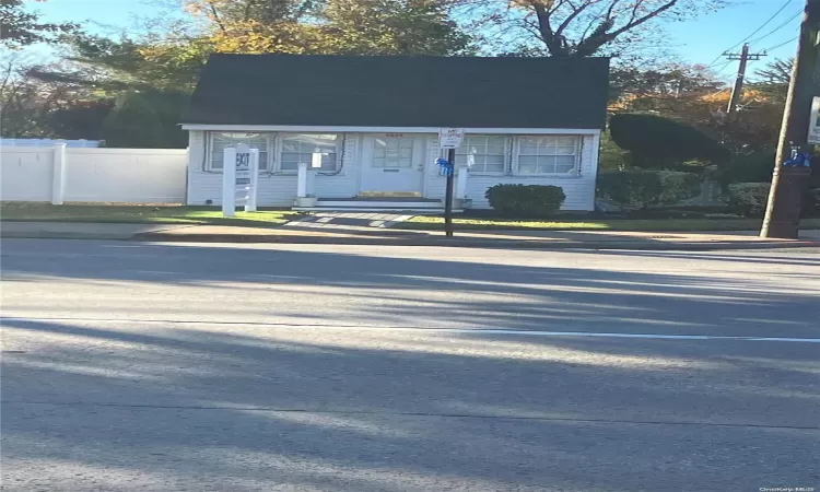 4804 Merrick Road, Massapequa, NY, ,Commercial Sale,For Sale,Merrick,L3592463