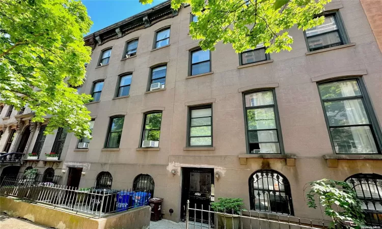 115-117 Elliott Place, New York, NY, 17 Bedrooms Bedrooms, 33 Rooms Rooms,16 BathroomsBathrooms,Commercial Sale,For Sale,Elliott,L3553367