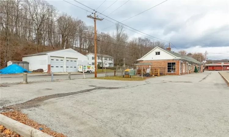 1557 MAIN Street, Pleasant Valley, NY, ,Commercial Sale,For Sale,MAIN,M420149