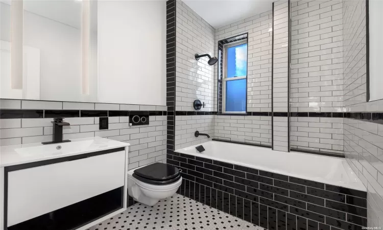 673 41st Street, New York, NY, 1 Bedroom Bedrooms, 3 Rooms Rooms,1 BathroomBathrooms,Residential,For Sale,41st,L3533167