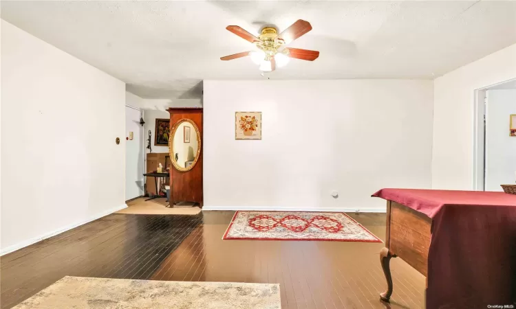 29-09 137th Street, New York, NY, 2 Bedrooms Bedrooms, 5 Rooms Rooms,1 BathroomBathrooms,Residential,For Sale,137th,L3535216