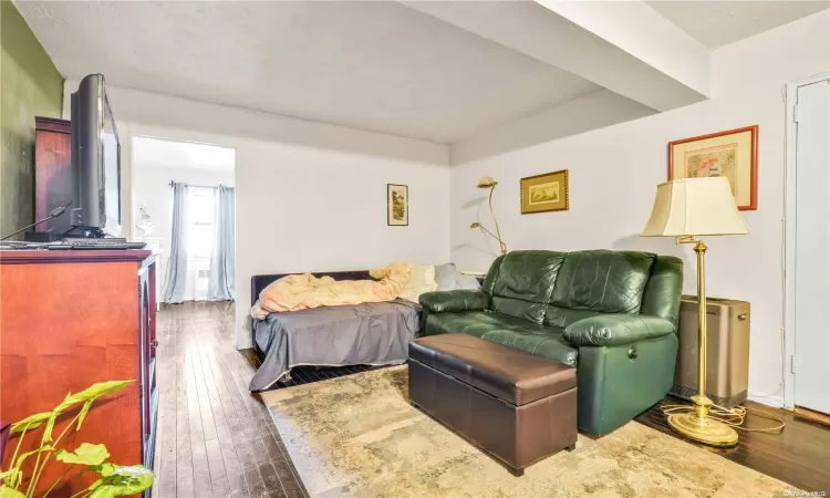 29-09 137th Street, New York, NY, 2 Bedrooms Bedrooms, 5 Rooms Rooms,1 BathroomBathrooms,Residential,For Sale,137th,L3535216