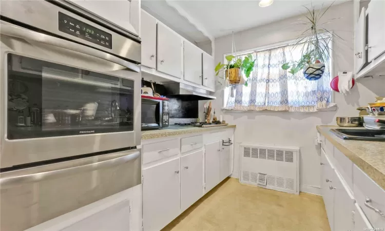 29-09 137th Street, New York, NY, 2 Bedrooms Bedrooms, 5 Rooms Rooms,1 BathroomBathrooms,Residential,For Sale,137th,L3535216