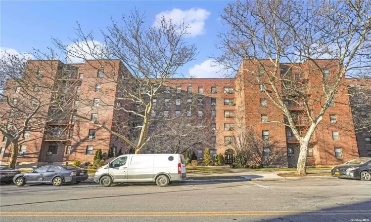 139-15 28th Road, New York, NY, 2 Bedrooms Bedrooms, 5 Rooms Rooms,1 BathroomBathrooms,Residential,For Sale,28th,L3534924