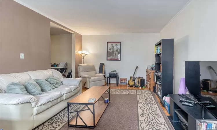 67-66 108th Street, New York, NY, 1 Bedroom Bedrooms, 4 Rooms Rooms,1 BathroomBathrooms,Residential,For Sale,108th,L3537513