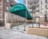 118-18 Union Turnpike, New York, NY, 1 Bedroom Bedrooms, 4 Rooms Rooms,1 BathroomBathrooms,Residential,For Sale,Union Turnpike,L3538286