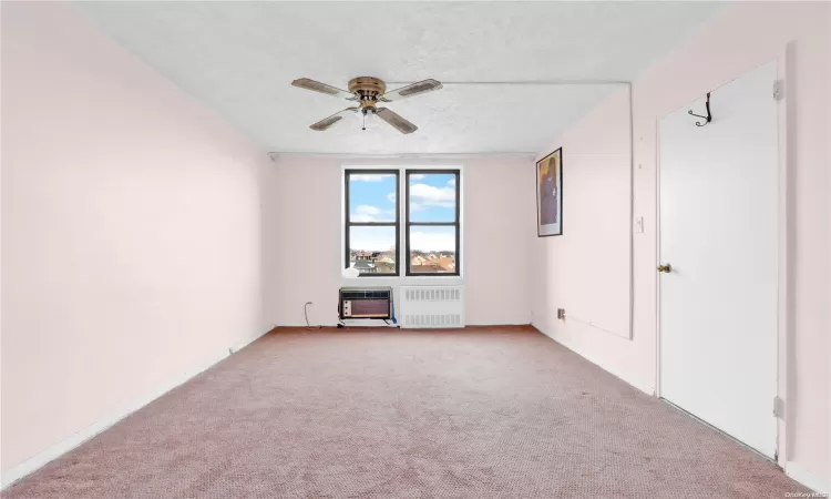 108-05 Astoria Boulevard, New York, NY, 1 Bedroom Bedrooms, 4 Rooms Rooms,1 BathroomBathrooms,Residential,For Sale,Astoria,L3538363