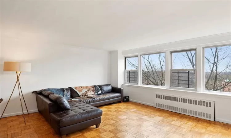 4555 Henry Hudson Parkway, New York, NY, 2 Bedrooms Bedrooms, 5 Rooms Rooms,1 BathroomBathrooms,Residential,For Sale,Henry Hudson,H6296601