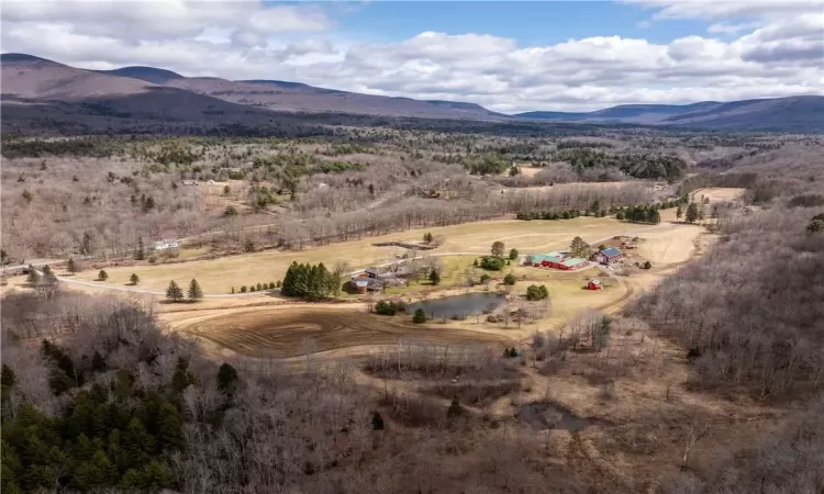 126 Shadow Mountain Road, Jewett, NY, 4 Bedrooms Bedrooms, 15 Rooms Rooms,2 BathroomsBathrooms,Residential,For Sale,Shadow Mountain,H6294014