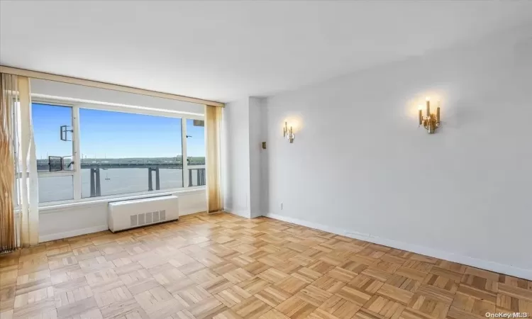 166-25 Powells Cove Boulevard, New York, NY, 1 Bedroom Bedrooms, 4 Rooms Rooms,1 BathroomBathrooms,Residential,For Sale,Powells Cove,L3553625