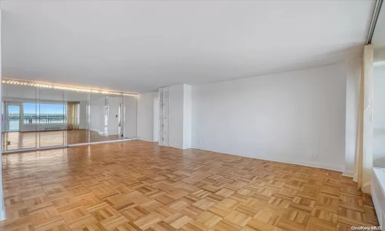 166-25 Powells Cove Boulevard, New York, NY, 1 Bedroom Bedrooms, 4 Rooms Rooms,1 BathroomBathrooms,Residential,For Sale,Powells Cove,L3553625