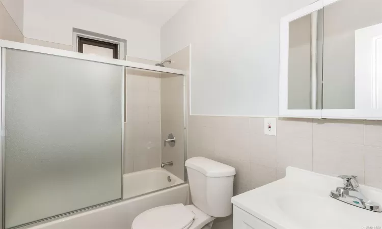 850 Saint Marks Avenue, New York, NY, 1 Bedroom Bedrooms, 3 Rooms Rooms,1 BathroomBathrooms,Residential,For Sale,Saint Marks,L3553925