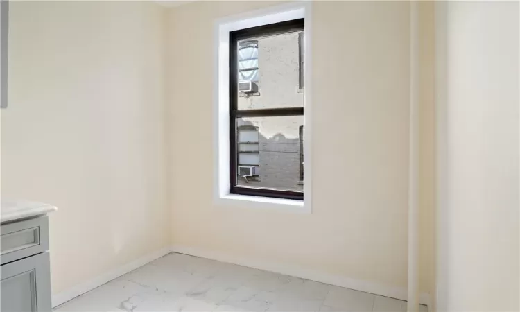 1372 Shakespeare Avenue, New York, NY, 1 Bedroom Bedrooms, 3 Rooms Rooms,1 BathroomBathrooms,Residential,For Sale,Shakespeare,H6274596