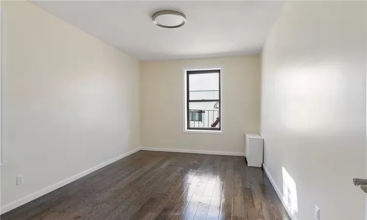 1372 Shakespeare Avenue, New York, NY, 1 Bedroom Bedrooms, 3 Rooms Rooms,1 BathroomBathrooms,Residential,For Sale,Shakespeare,H6274596