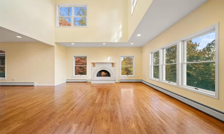 Large Living Room with Fireplace