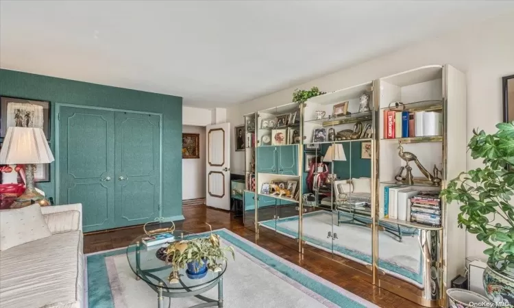 166-25 Powells Cove Blvd, New York, NY, 2 Bedrooms Bedrooms, 5 Rooms Rooms,2 BathroomsBathrooms,Residential,For Sale,Powells Cove Blvd,L3537352