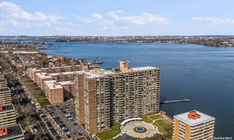 166-25 Powells Cove Blvd, New York, NY, 2 Bedrooms Bedrooms, 5 Rooms Rooms,2 BathroomsBathrooms,Residential,For Sale,Powells Cove Blvd,L3537352